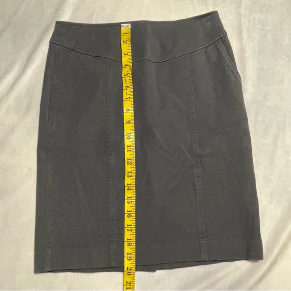Banana Republic women’s size 4 slate gray pencil skirt - Picture 3 of 12